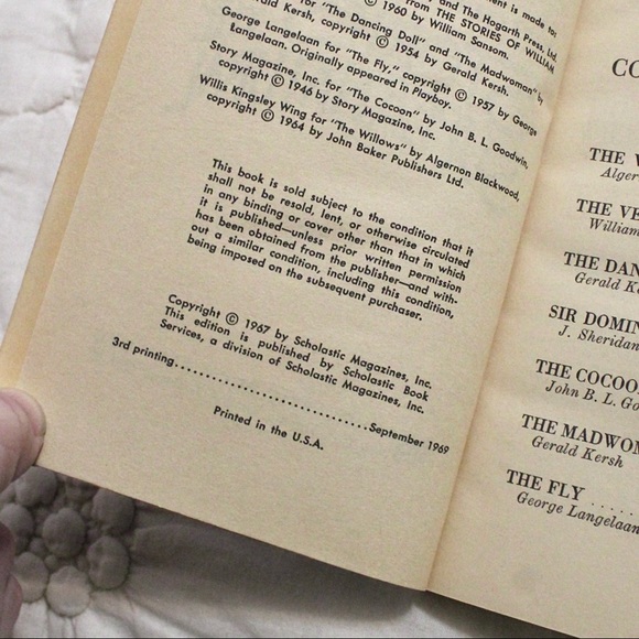 Vintage Paperback Stories of the Supernatural - Picture 4 of 6